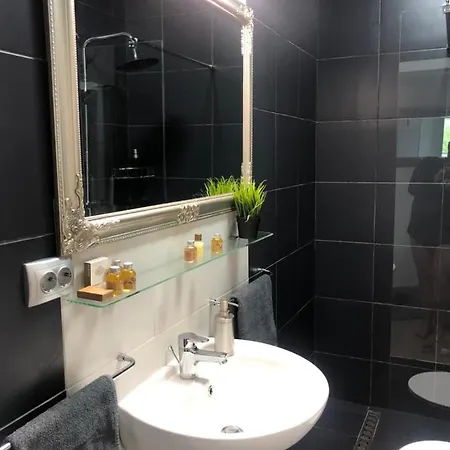 Celebrity Exclusive Cacao Napospart