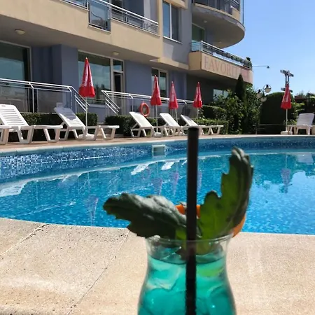 Celebrity Exclusive Cacao Napospart